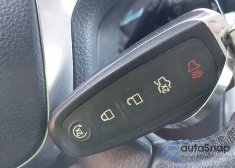 2014 Ford Focus Titanium from USA, damaged, VIN 1FADP3J29EL241355